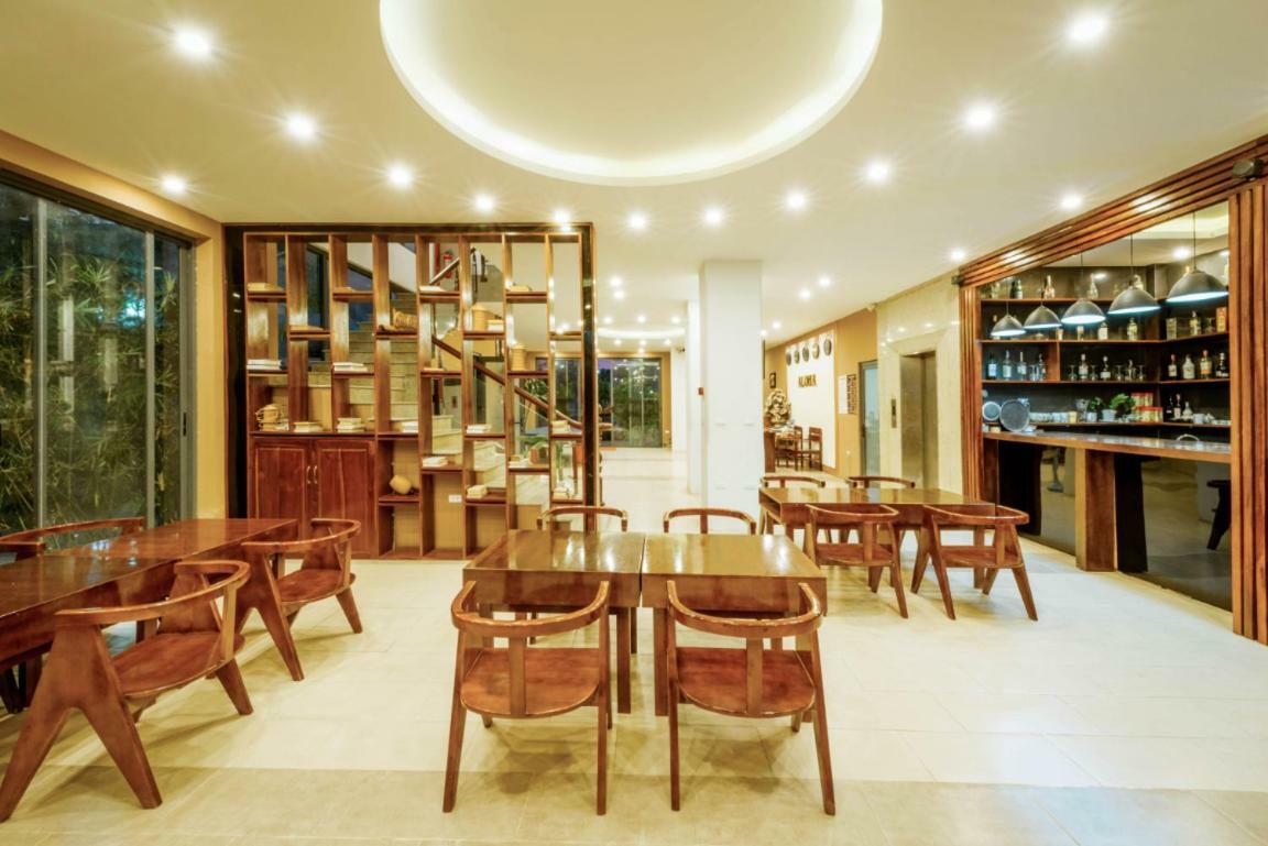 Aloha Hotel Duong Dong Exterior foto
